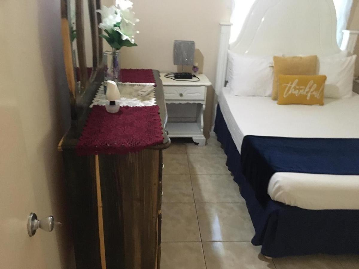 Williams Oasis Apartment Falmouth Bagian luar foto